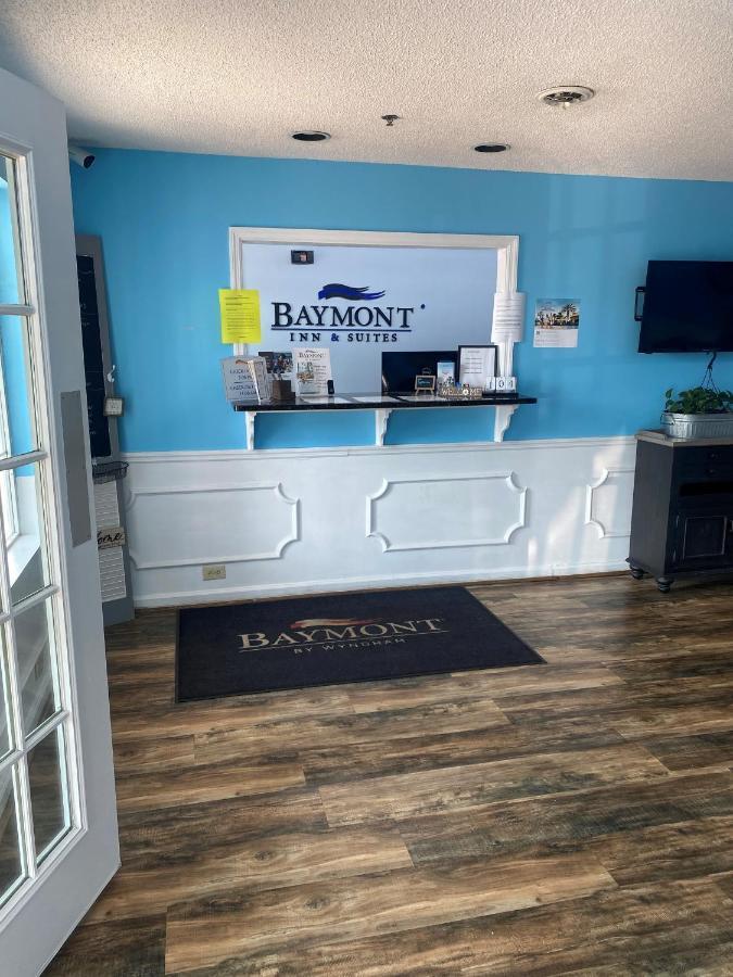 Baymont By Wyndham Hotel Dublin Esterno foto